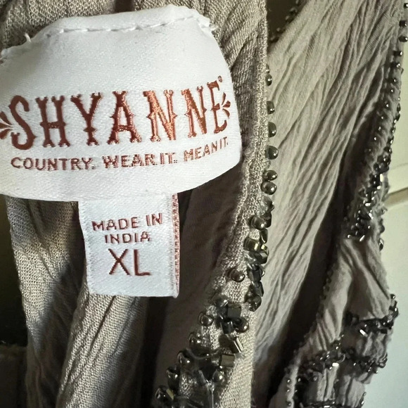 Shyanne Grey Fringe Beaded Western‎ Sleeveless Top Size XL - Picture 11 of 12